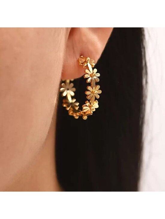 Jewelry - Gold Plated Stainless Steel Daisy Hoop Earrings